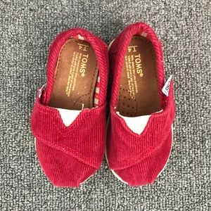 Like new TOMs for baby! Red. Adorable!